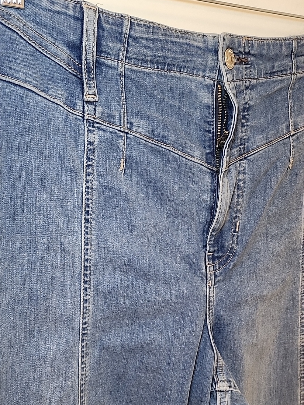 Free PeopleLibre High Rise Wide Leg Stretch Denim Jeans Meduim Wash Blue Size 31 - Picture 9 of 16
